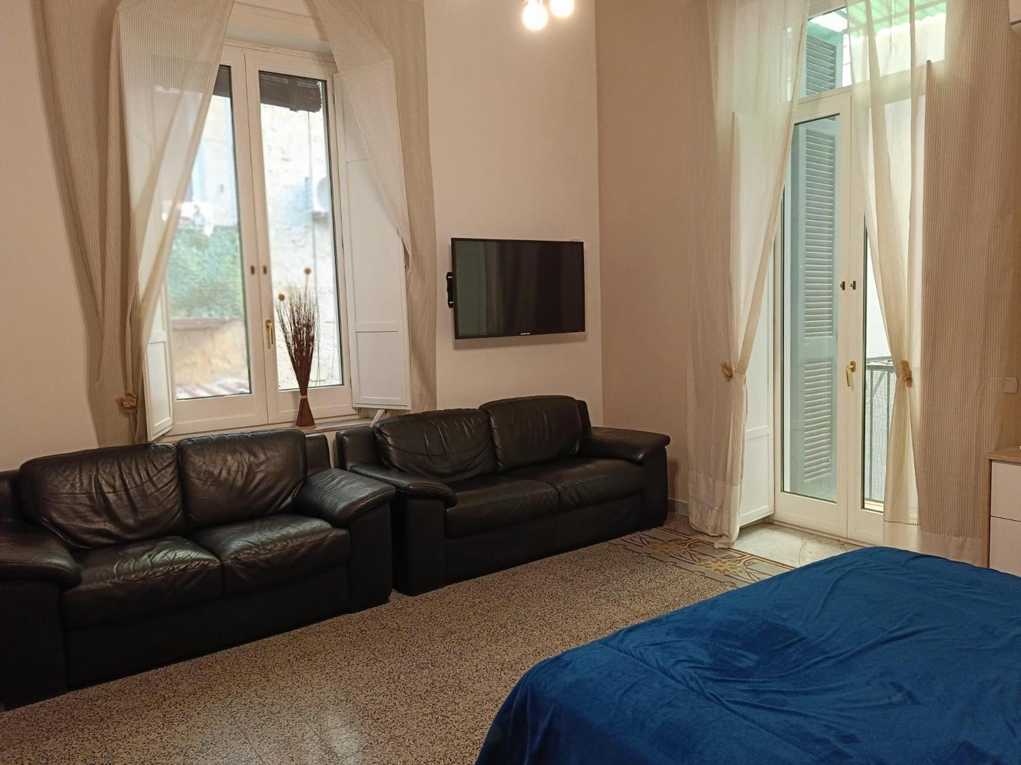 B&B Liberty House Napels Buitenkant foto