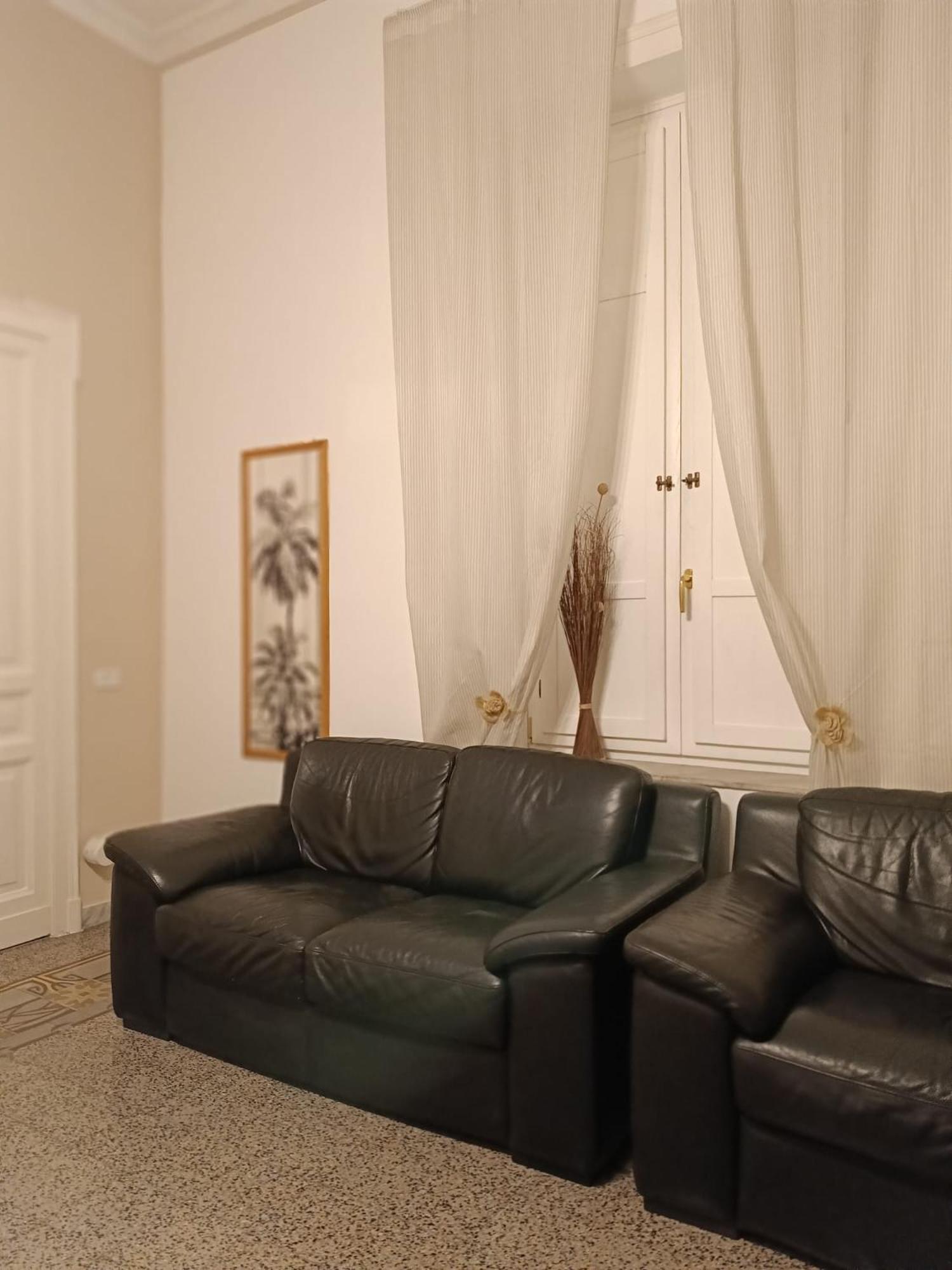 B&B Liberty House Napels Buitenkant foto